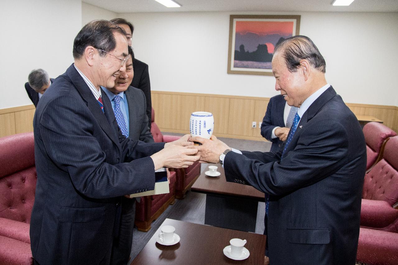 중국 후난성 기예단 티타임