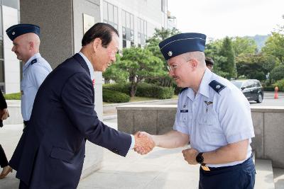 미공군 제8전투비행단 시정설명회