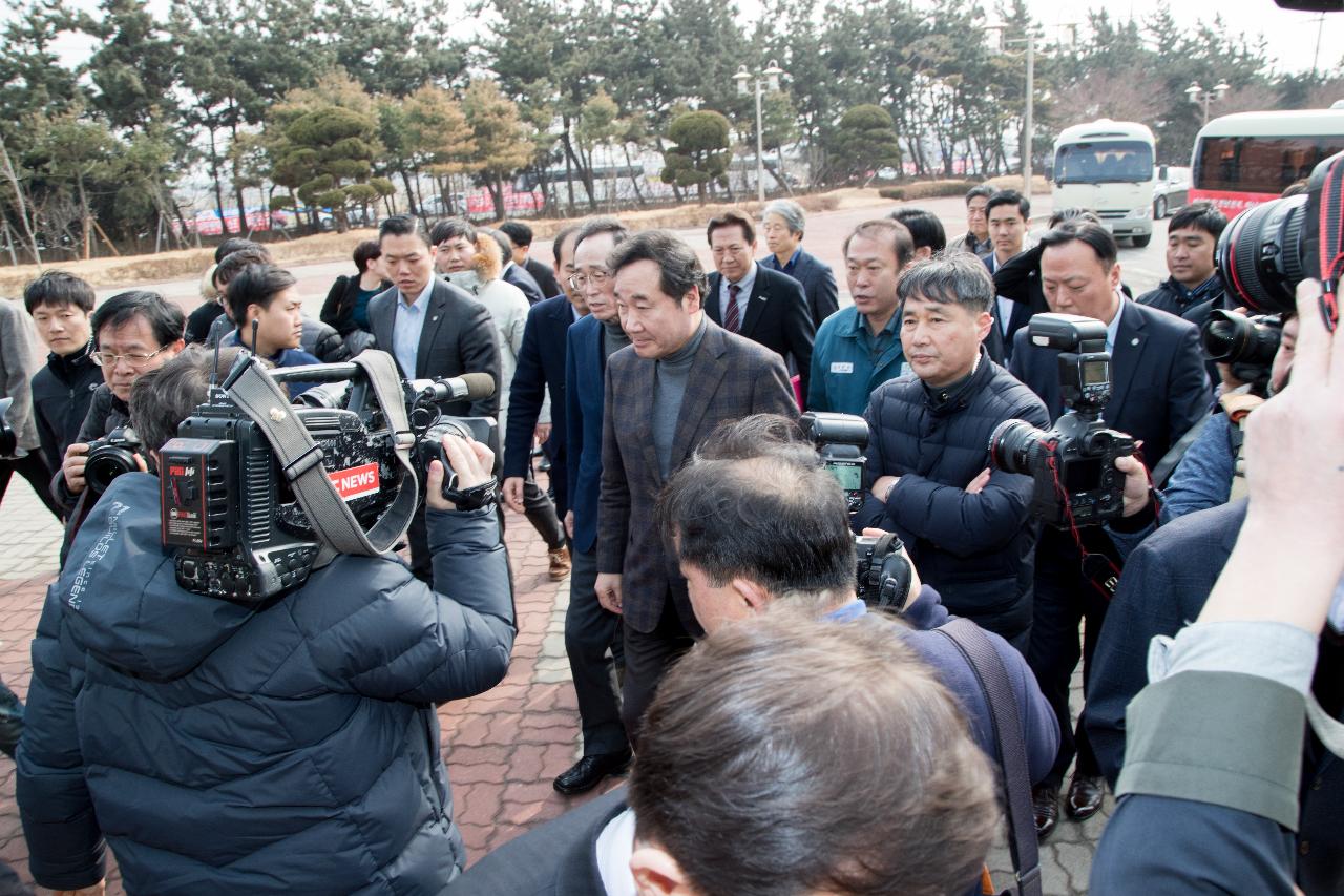 한국지엠 군산공장 관련 국무총리 군산방문 간담회