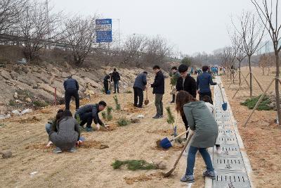 제73회 식목일 나무심기 행사