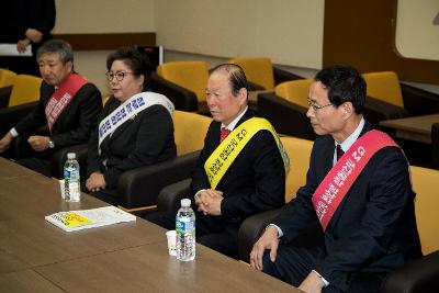 한국지엠 군산공장 정상화 촉구 서명부 전달(한국지엠본사)