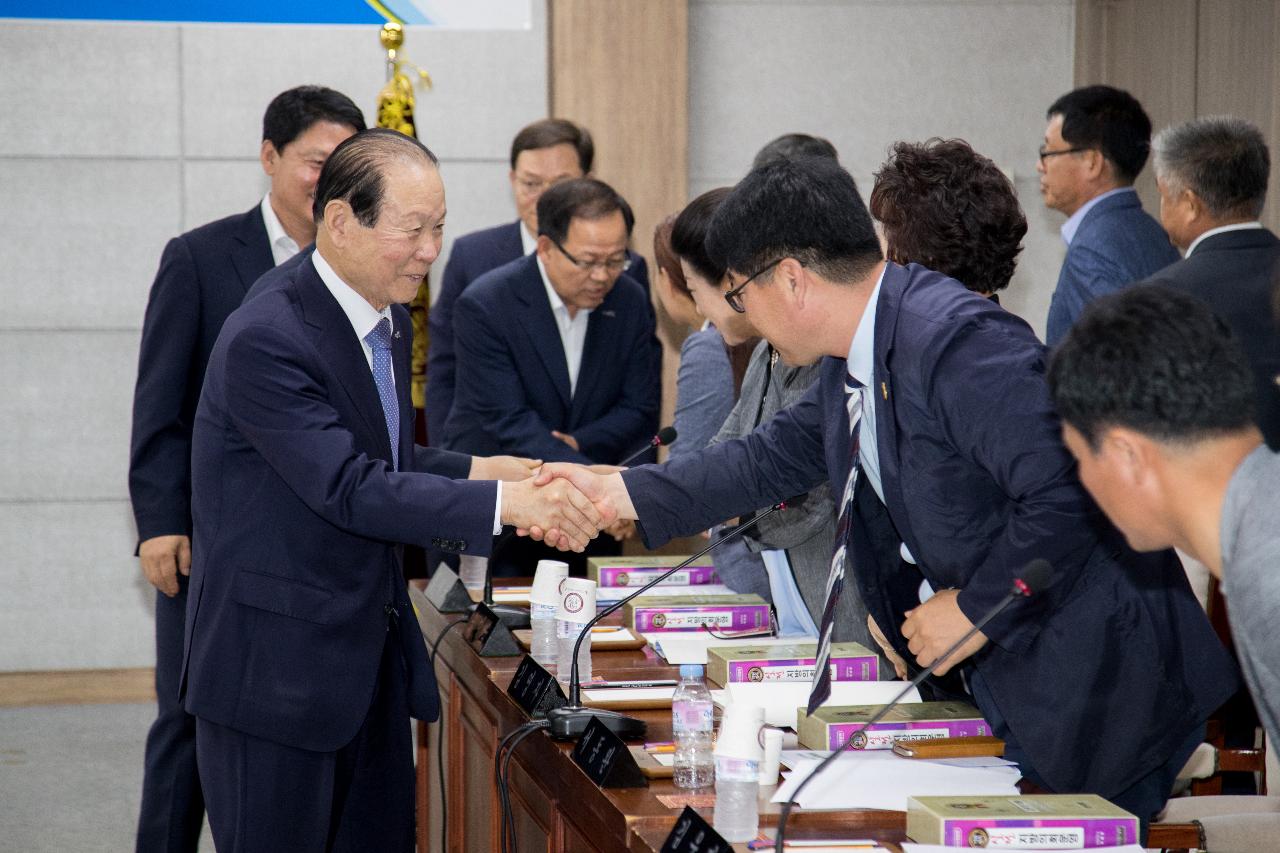 제8대 군산시의회 의원 당선자 간담회