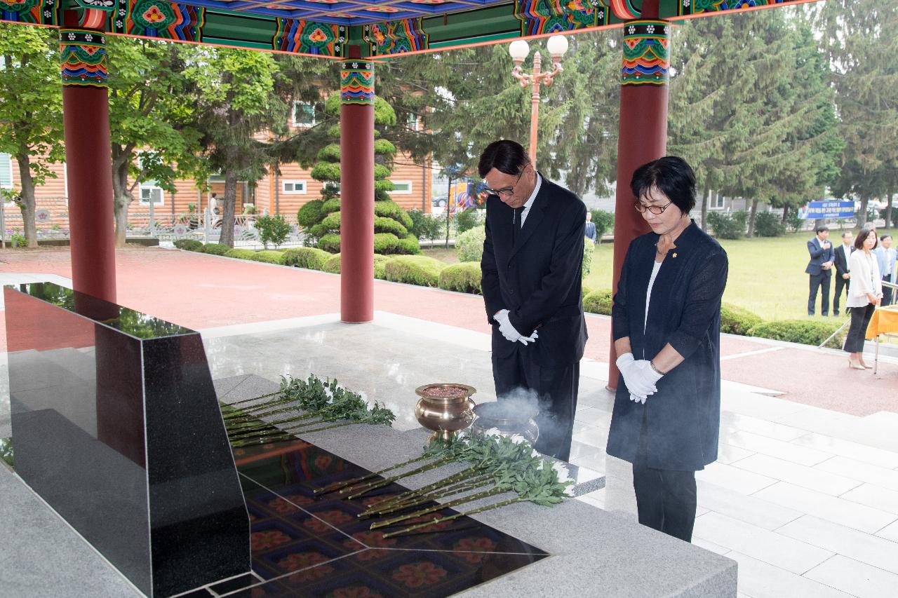 지방선거 당선인 군경묘지 참배