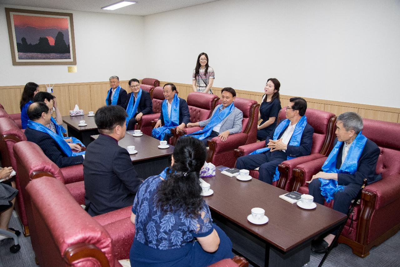 네이멍구 민족관현악단 군산공연