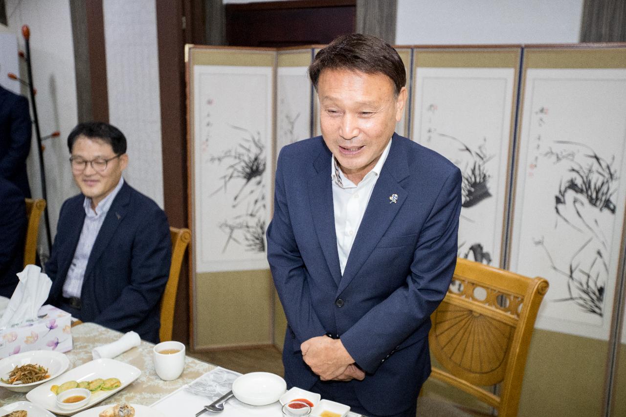 시장님 취임축하 부시장님 환송회