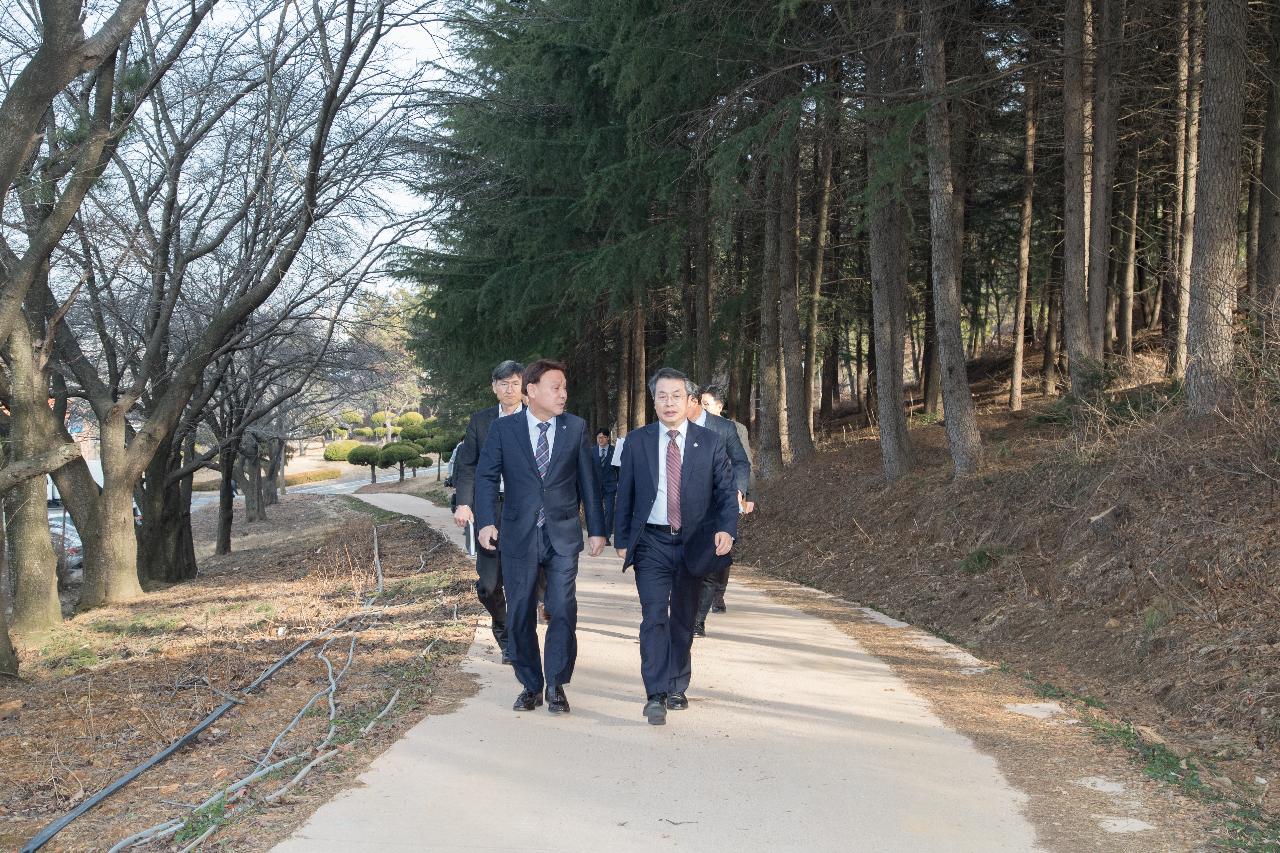 군산대학교 도시숲 조성관련 협약식