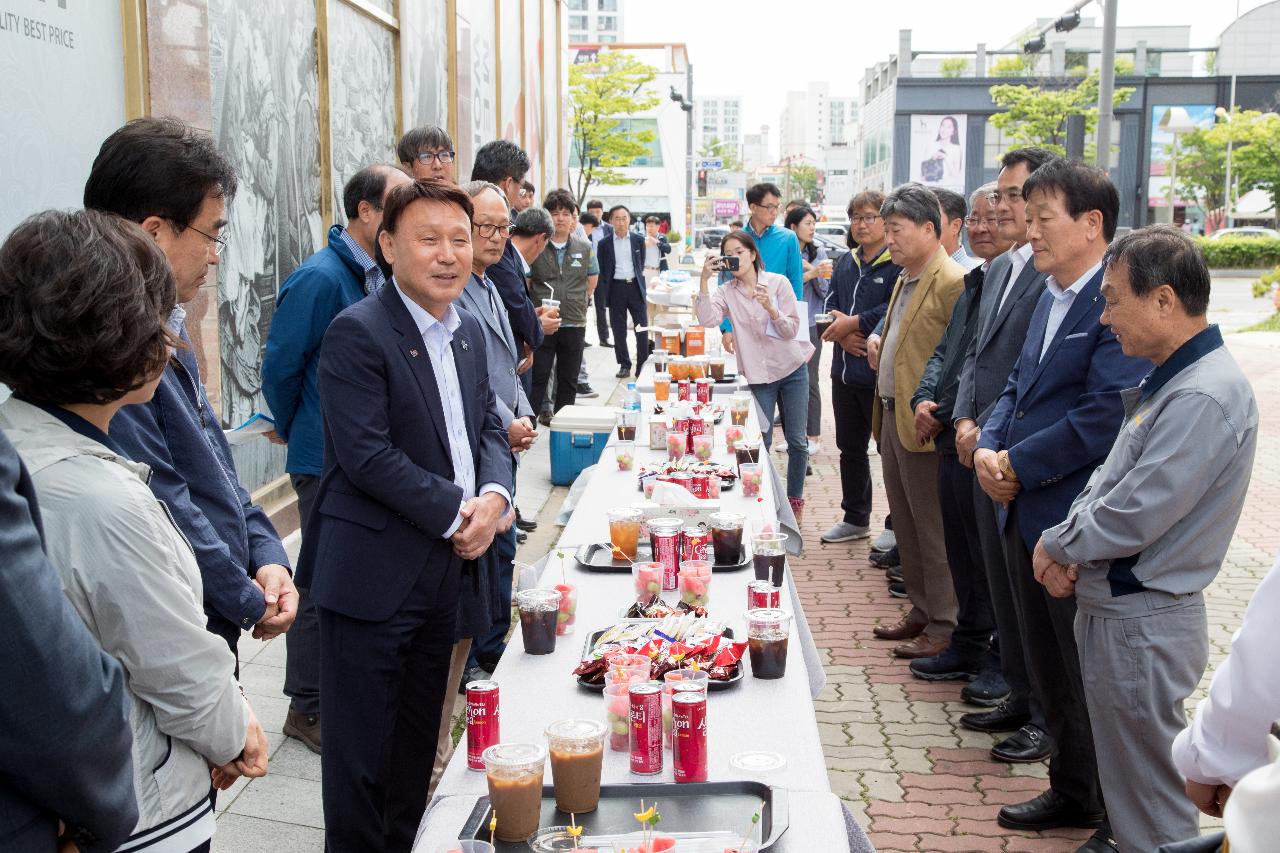 시민헌수 장미 식수행사