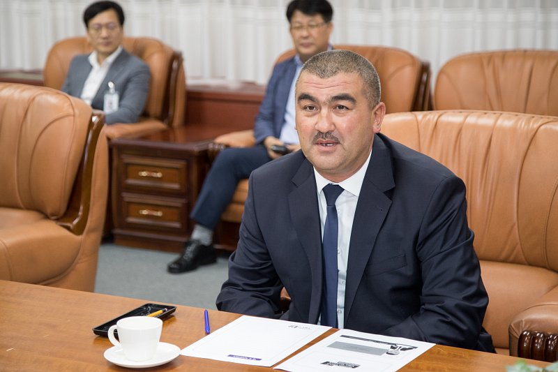 우즈베키스탄 안디잔 주정부 관계자 면담