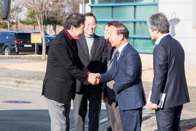 이낙연 국무총리  고용산업위기대응지역 현장 간담회