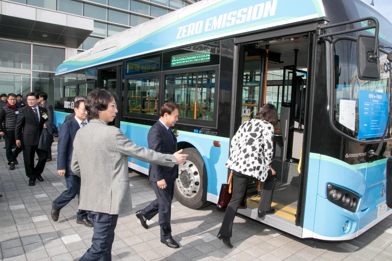 전북 군산형 일자리 전기차 클러스터 조성 기공식