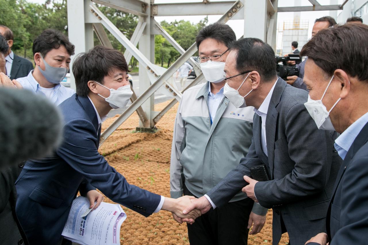 국민의 힘 대표 명신 군산공장 방문