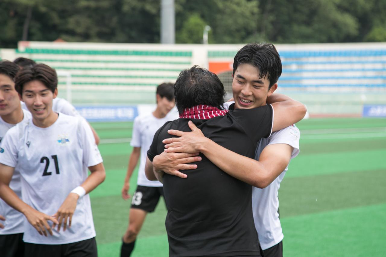 금석배 전국고등학교축구대회 시상식