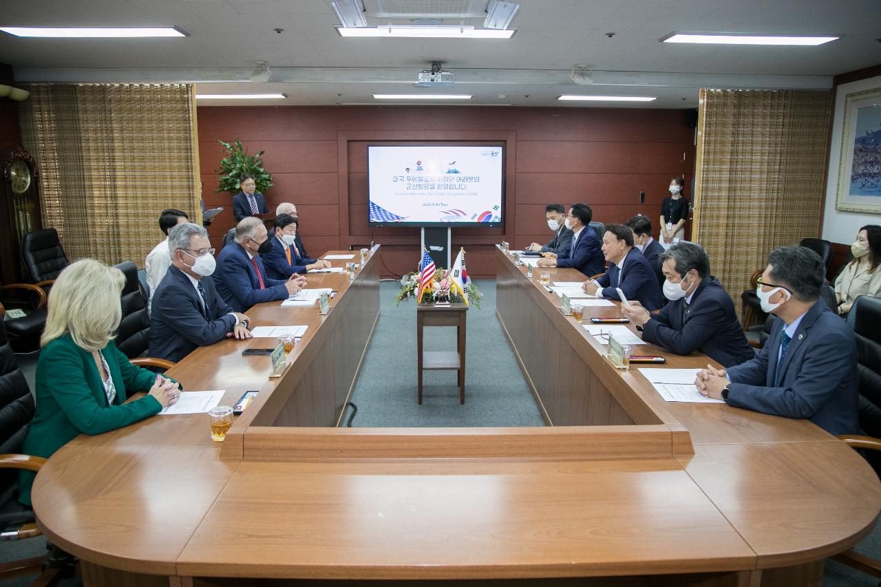 미국, 푸에블로시 대표단 군산시 예방