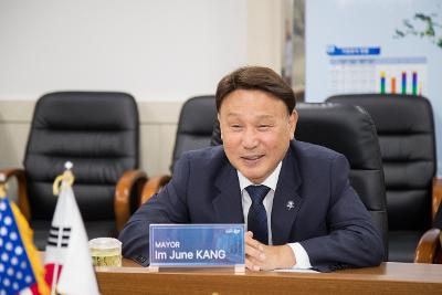 미공군 제8전투비행단 신임단장 예방