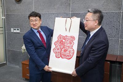 군산-옌타이 자매도시 언론인 연합 교류센터 간담회