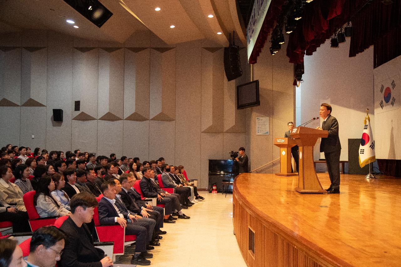 청원 전체회의