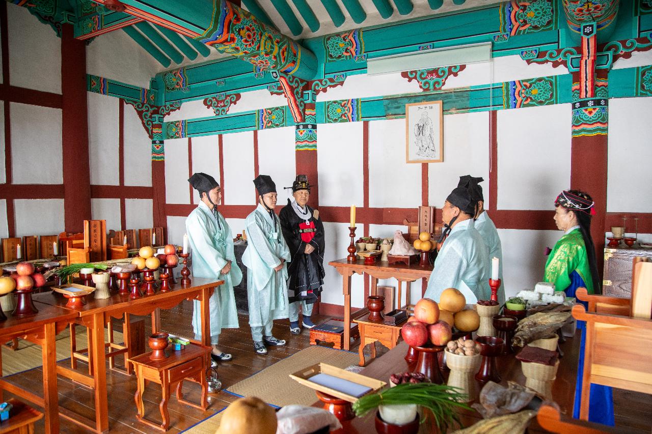 옥구향교 춘기 석전대제 봉행