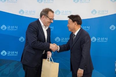 워싱턴주 타코마교육청 국제협력관 군산시청 예방