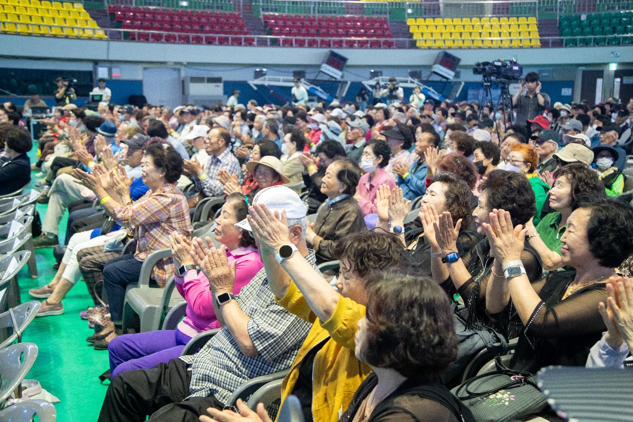 노인일자리사업 문화활동 트로트 대축제