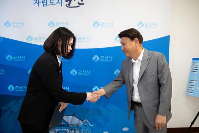 사령교부