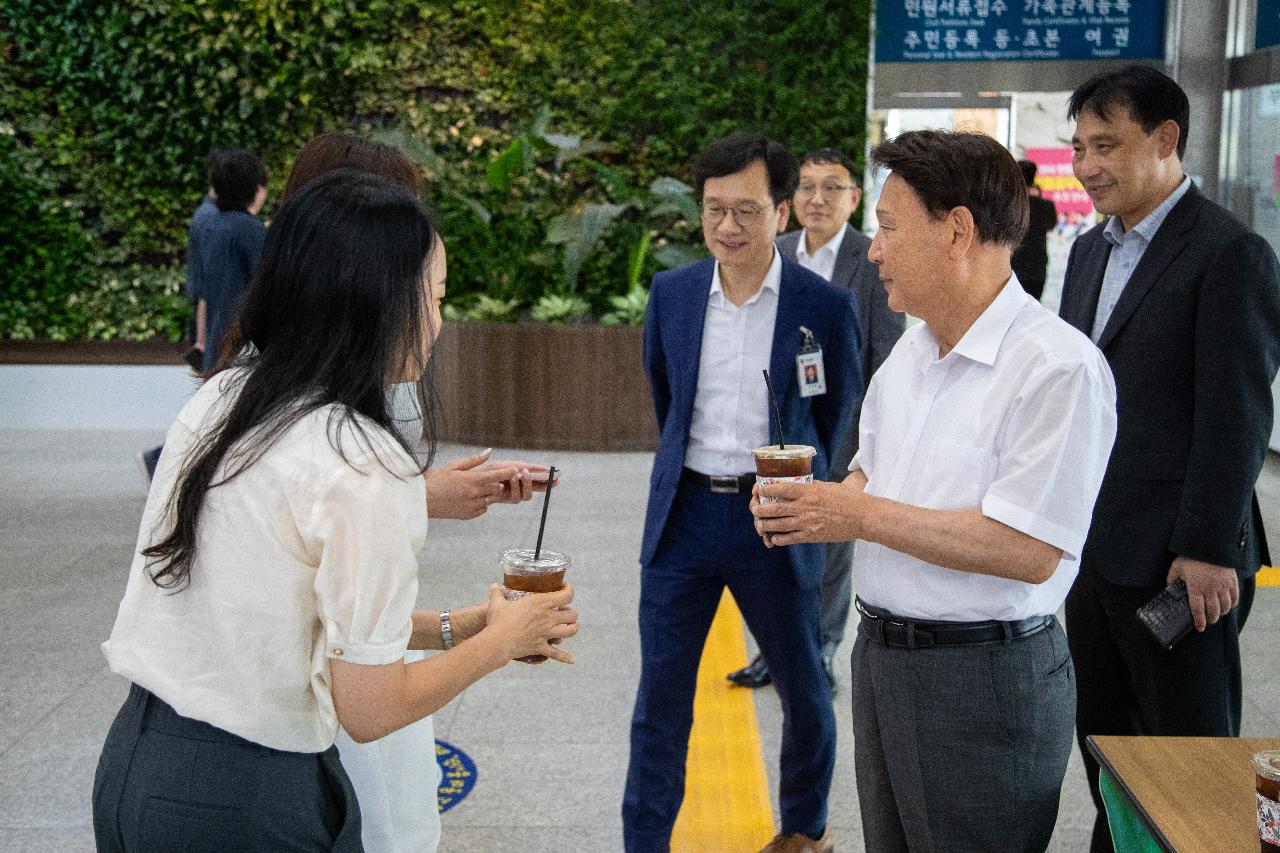 민선8기 3주년 기념, 감사의 한 잔