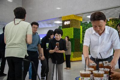 민선8기 3주년 기념, 감사의 한 잔