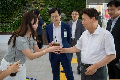 민선8기 3주년 기념, 감사의 한 잔