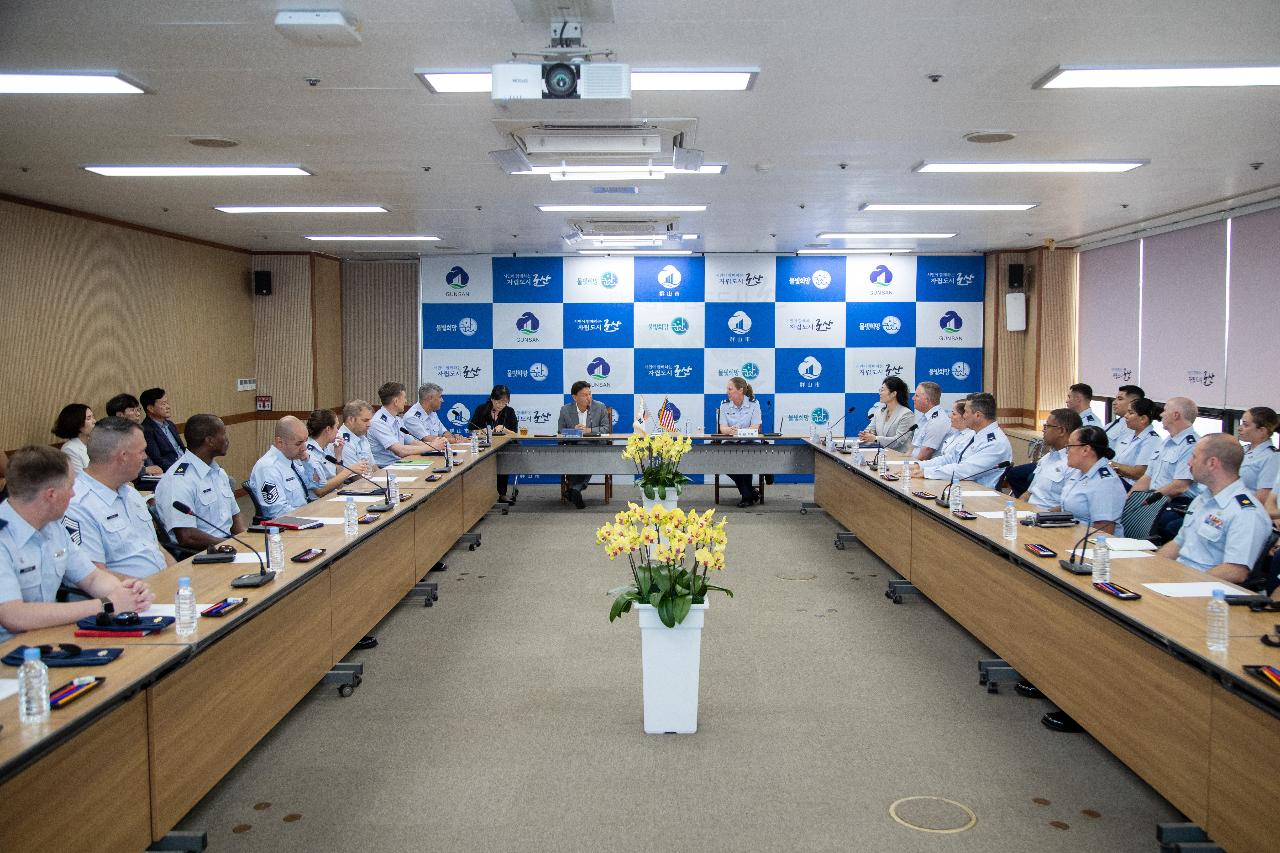 미공군 제8전투비행단 초청 시정 설명