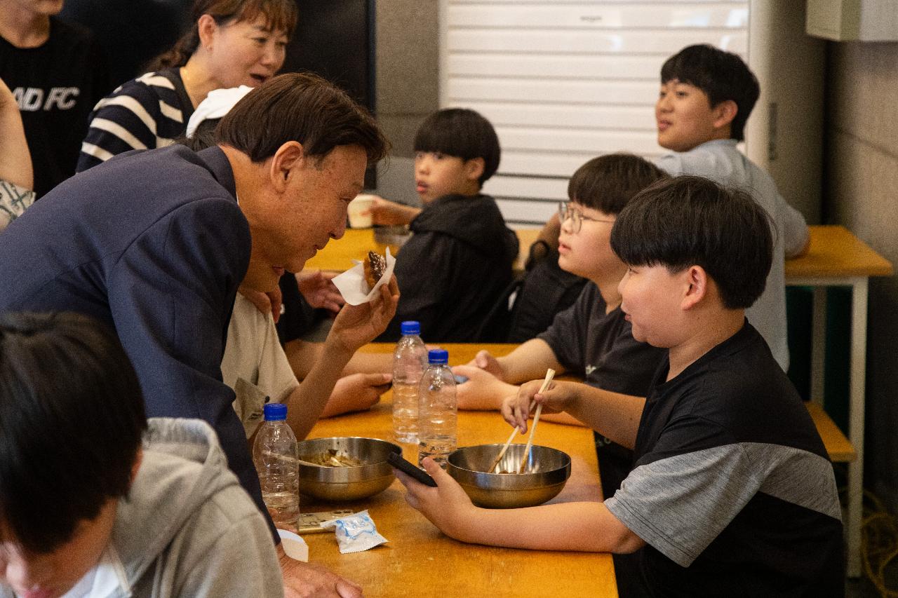 사랑의밥차 격려 방문