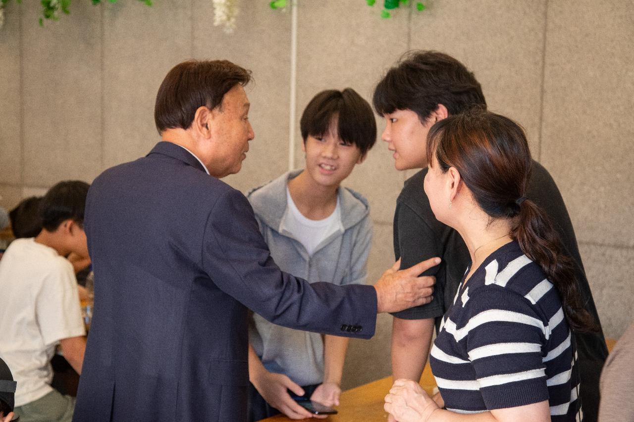 사랑의밥차 격려 방문