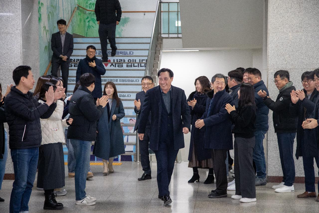 기획행정국 기념촬영