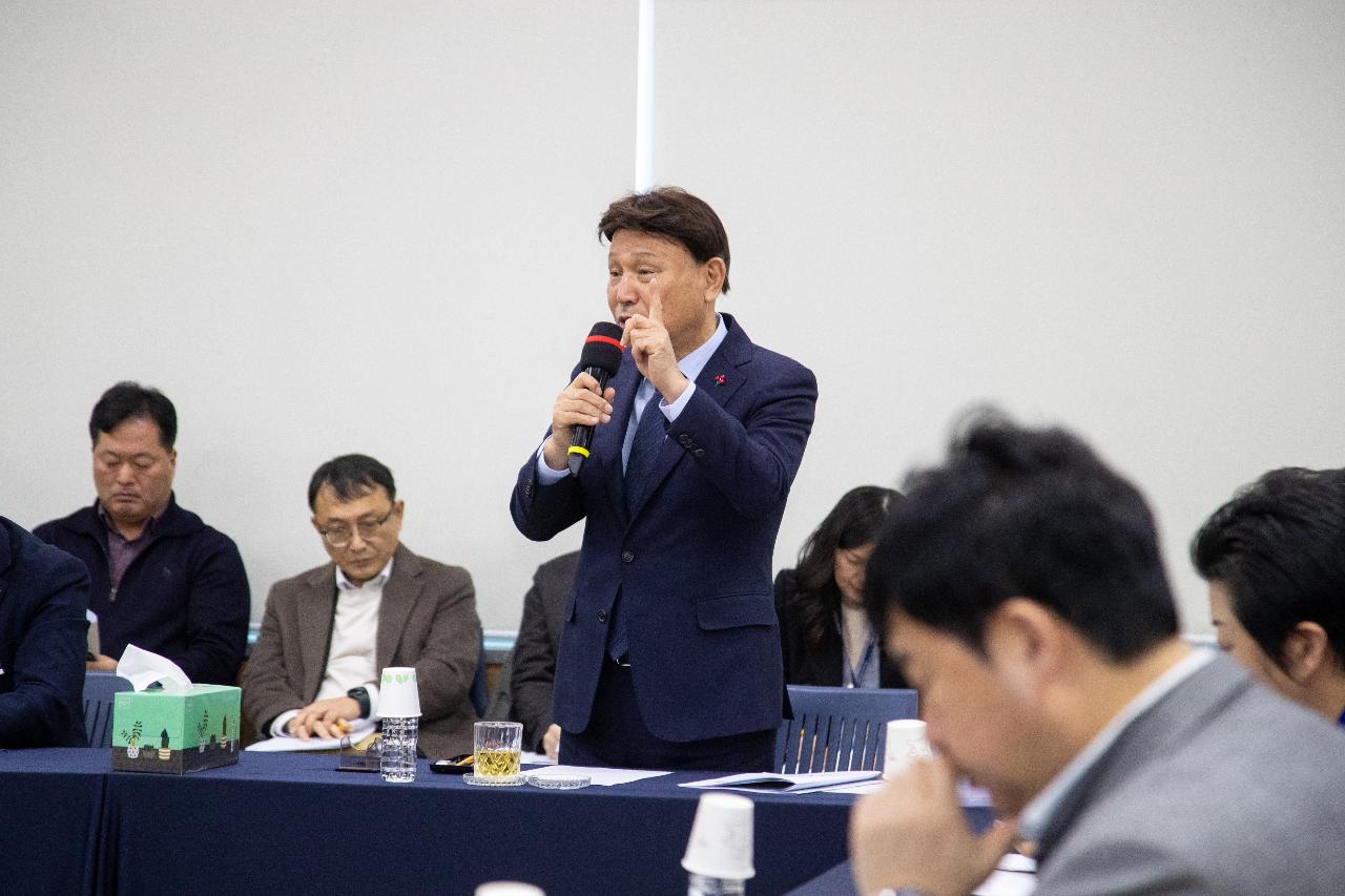 월명동 신년대화