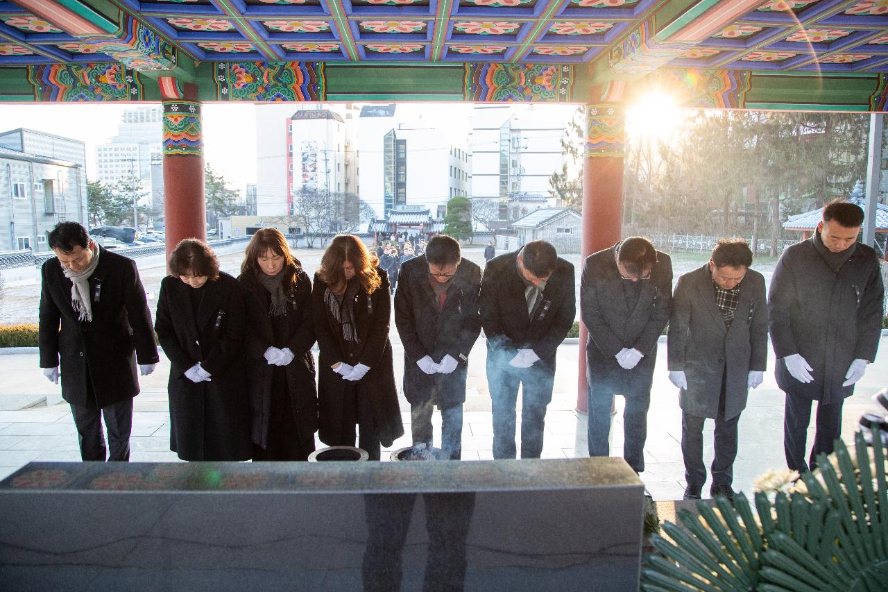 2026년 병오년 신년 호국의 숲 참배