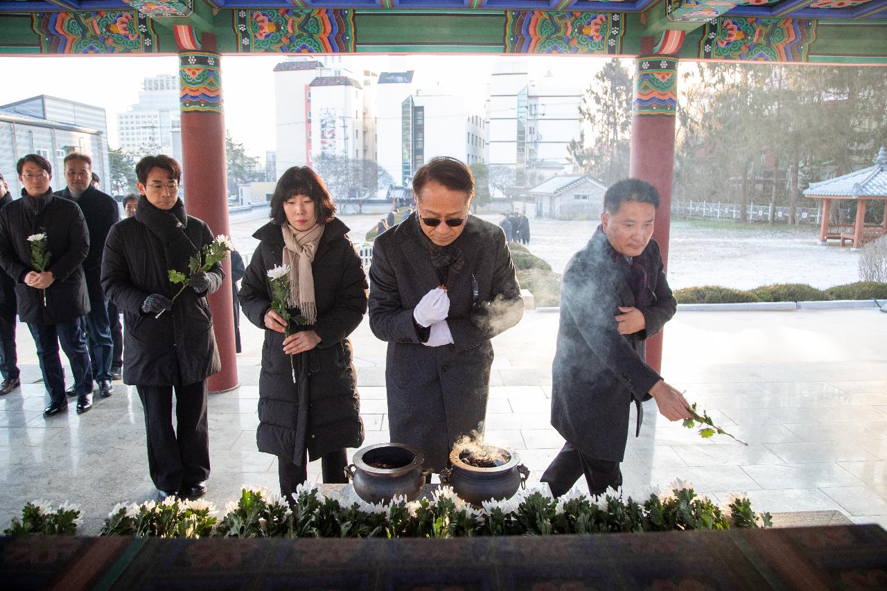 2026년 병오년 신년 호국의 숲 참배