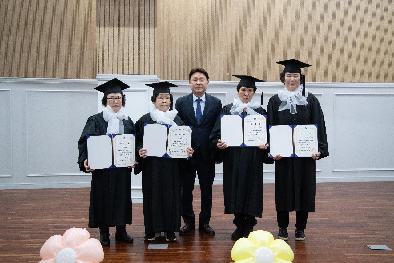 2026년 제9회 군산시늘푸른학교 졸업식