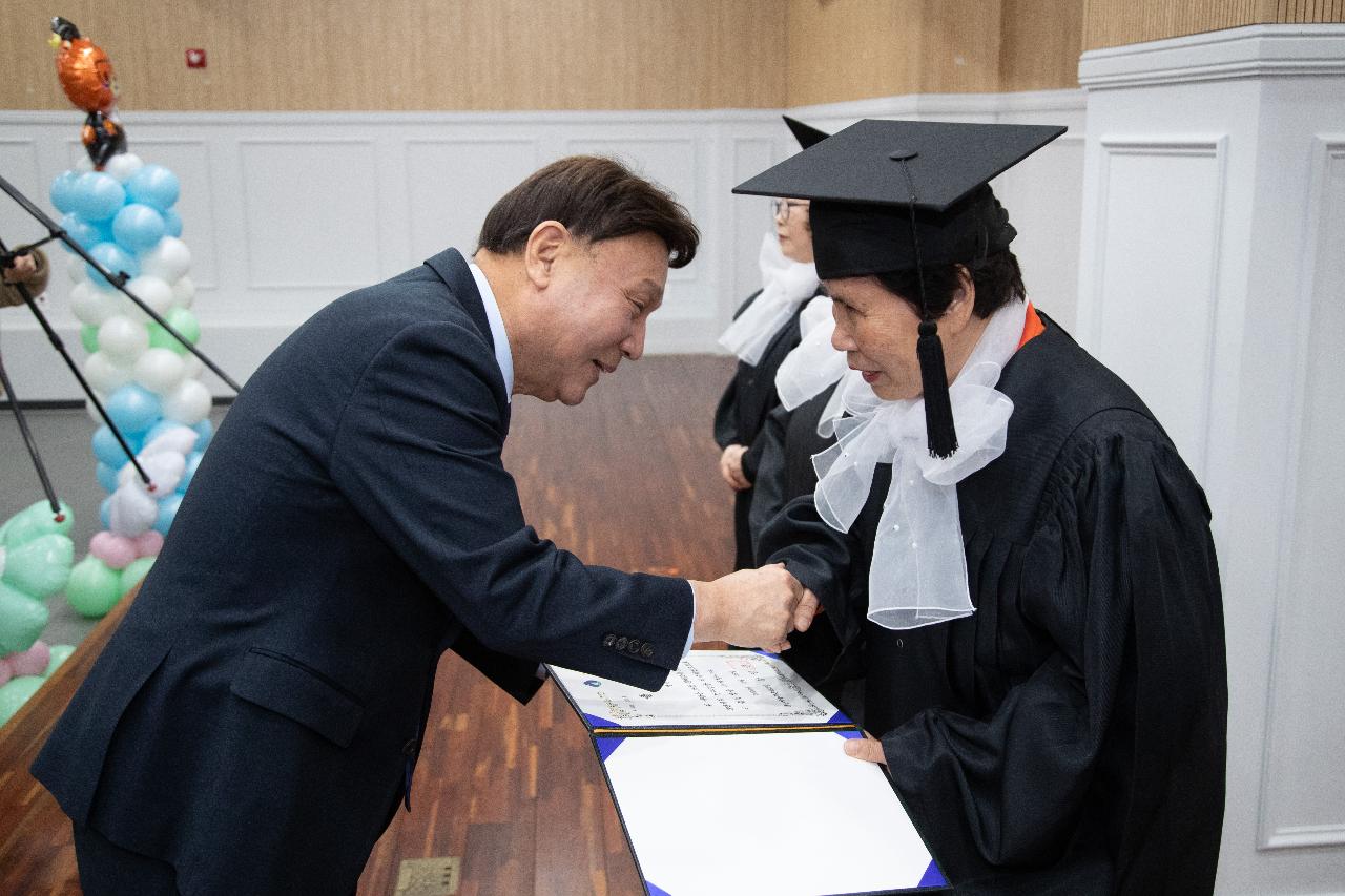 2026년 제9회 군산시늘푸른학교 졸업식