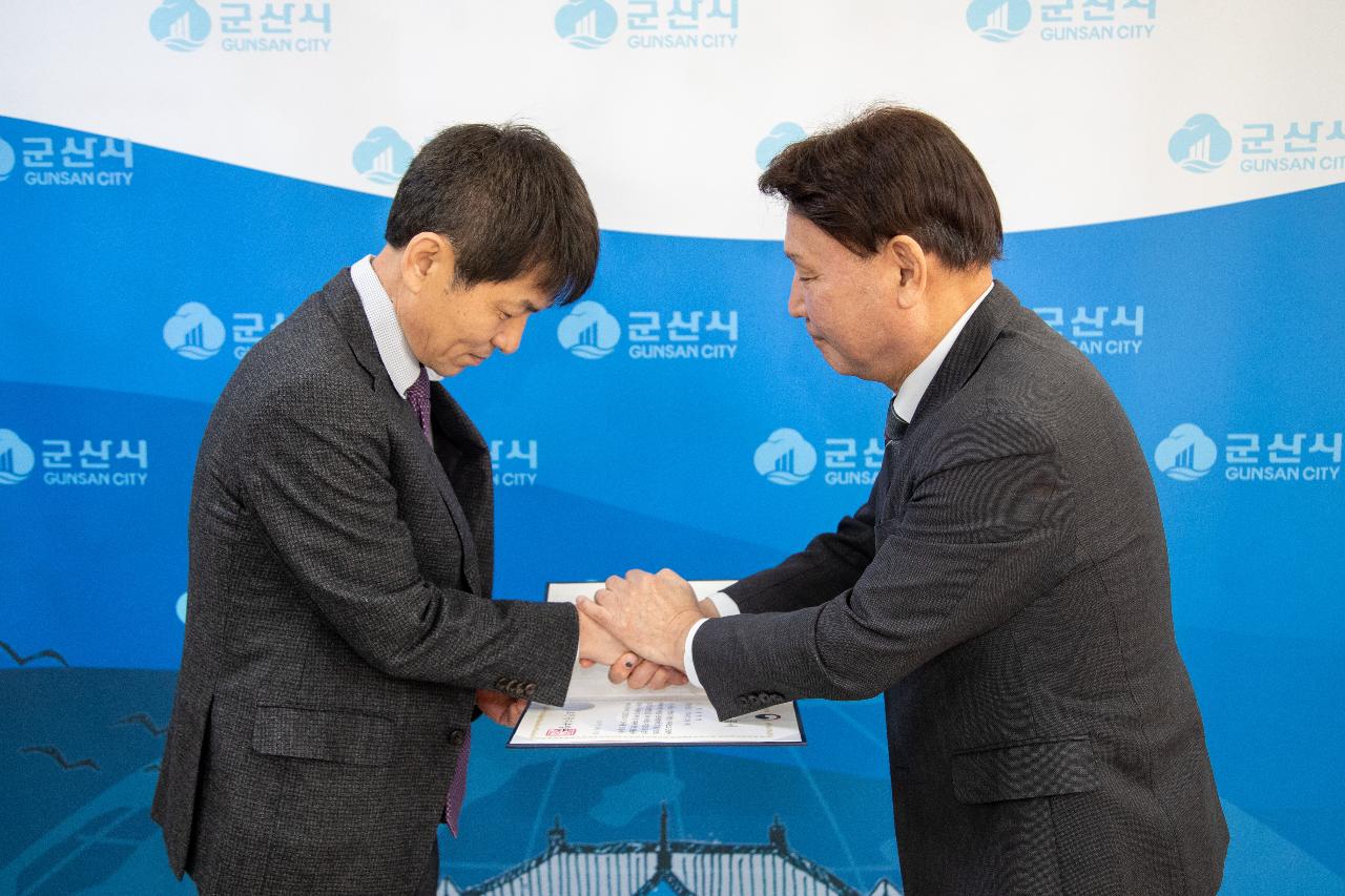 故문찬혁 의사자 증서 전달식