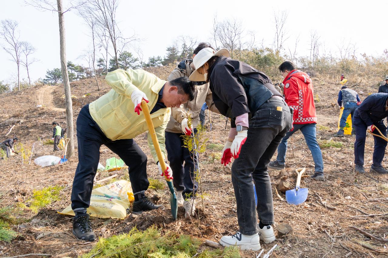 제81회 식목일 기념 나무심기 행사