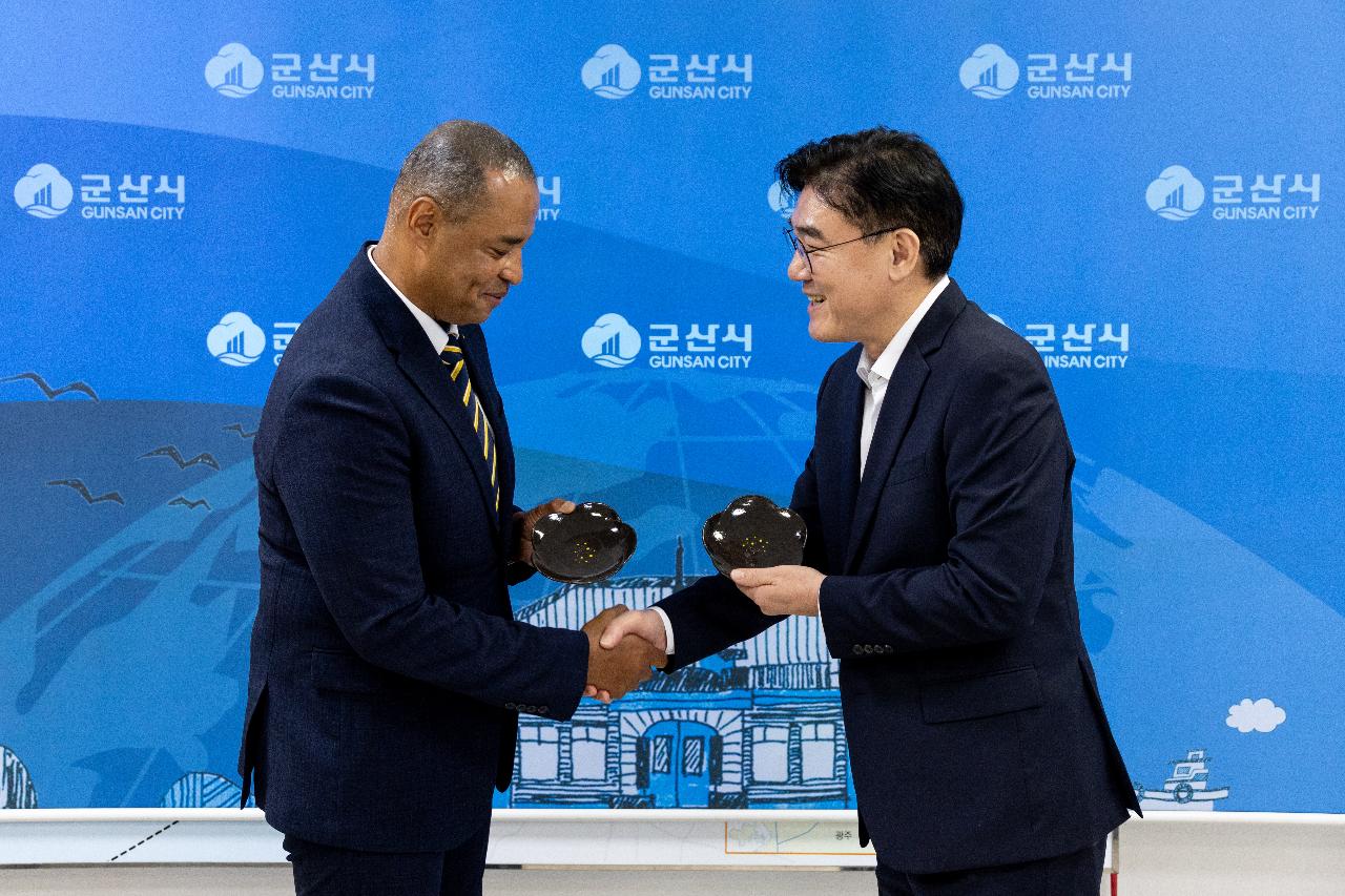 미국 타코마시 자매도시위원회 부위원장 방문
