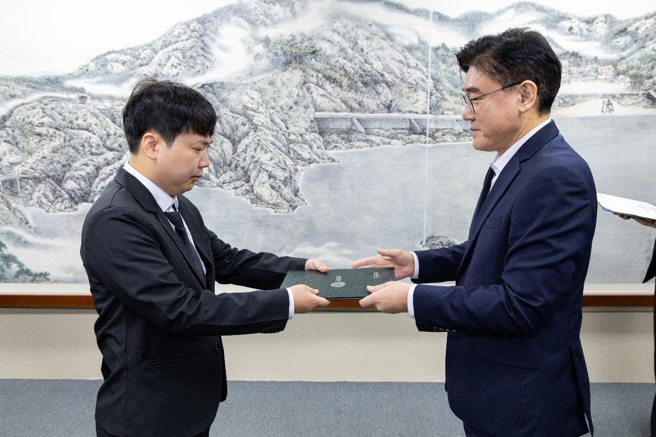 사령교부