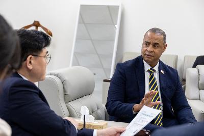 미국 타코마시 자매도시위원회 부위원장 방문