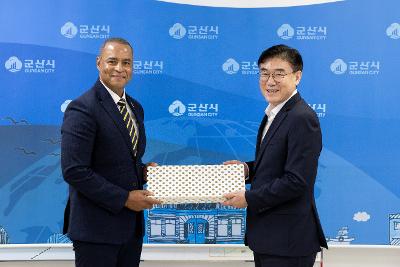 미국 타코마시 자매도시위원회 부위원장 방문