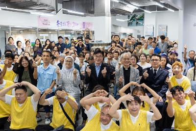 군산시 장애인기관 연합작품전시회