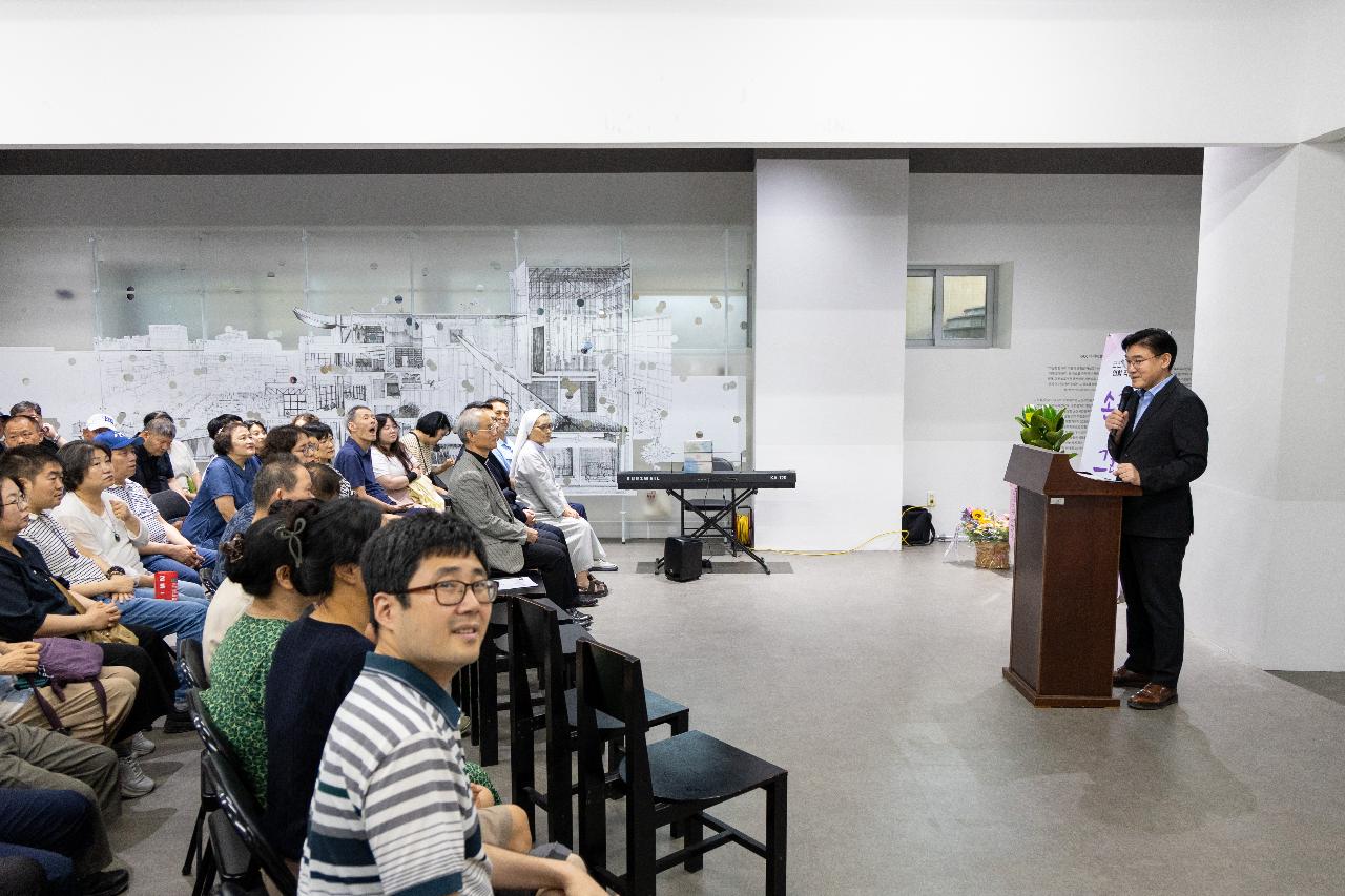 군산시 장애인기관 연합작품전시회
