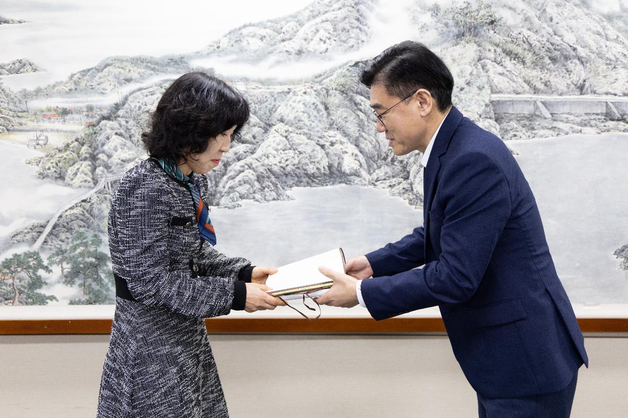 사령교부