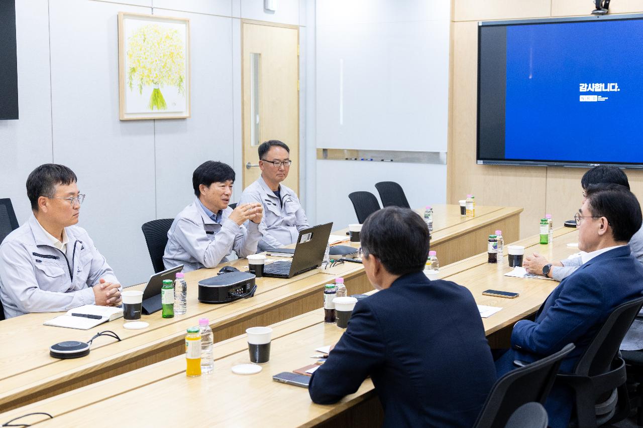 국가산단 엔알비 기업 현장 방문