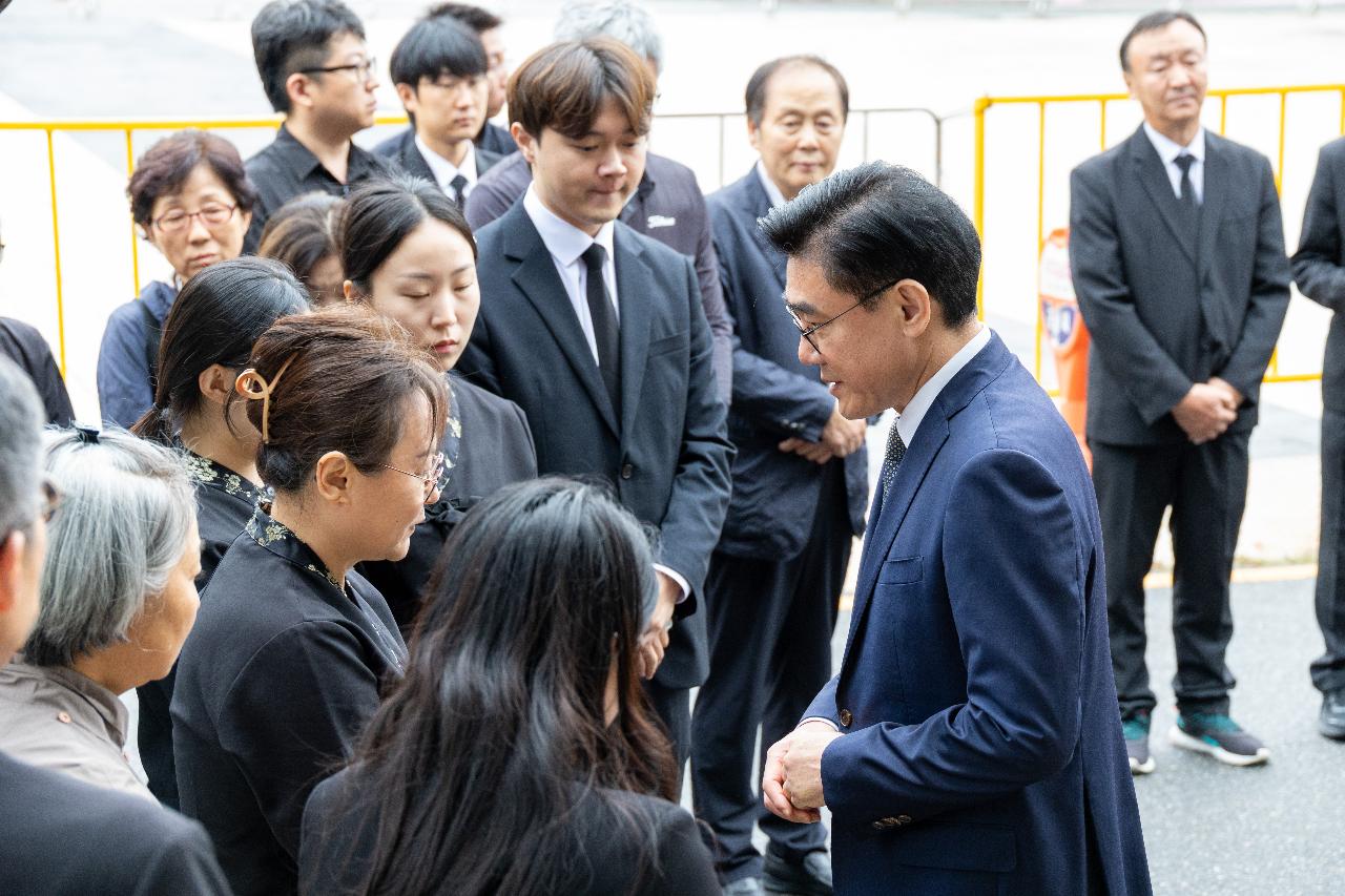 故안정수 과장 운구차 영결식