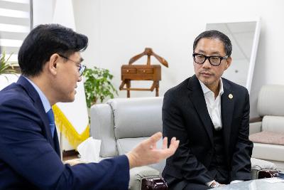 미국 캘리포니아주 풀러턴 시장 간담